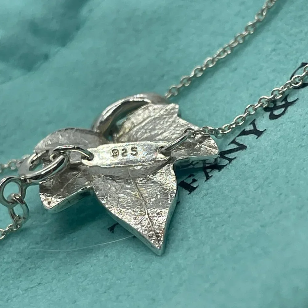 Tiffany & Co. Vintage Ivy Maple Leaf Pendant Necklace Silver 16" w/ Pouch - Picture 5 of 8